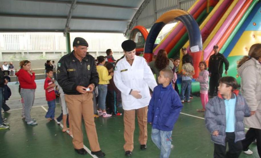 Dia das crianças é comemorado com festa em todas as UPSs da capital Dia das crianças é comemorado com festa em todas as UPSs da capital